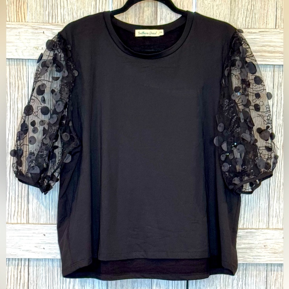 Southern Grace Black Blouse w/Sheer Sleeves and 3D Dots sz 2XL